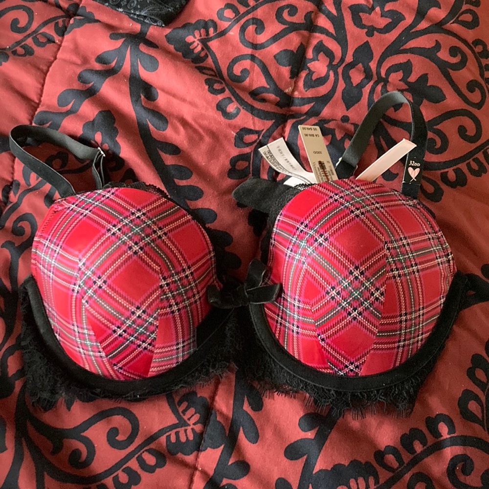 Victoria secret bra